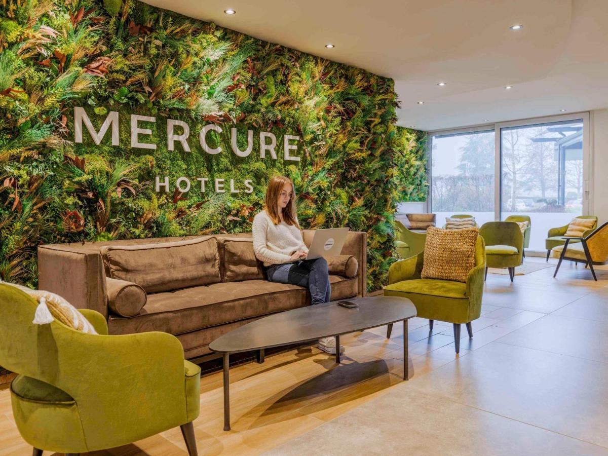Mercure Lyon Est Villefontaine Eksteriør bilde