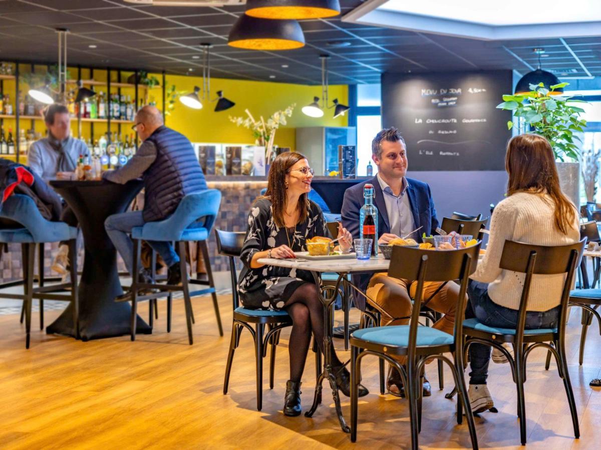 Mercure Lyon Est Villefontaine Eksteriør bilde