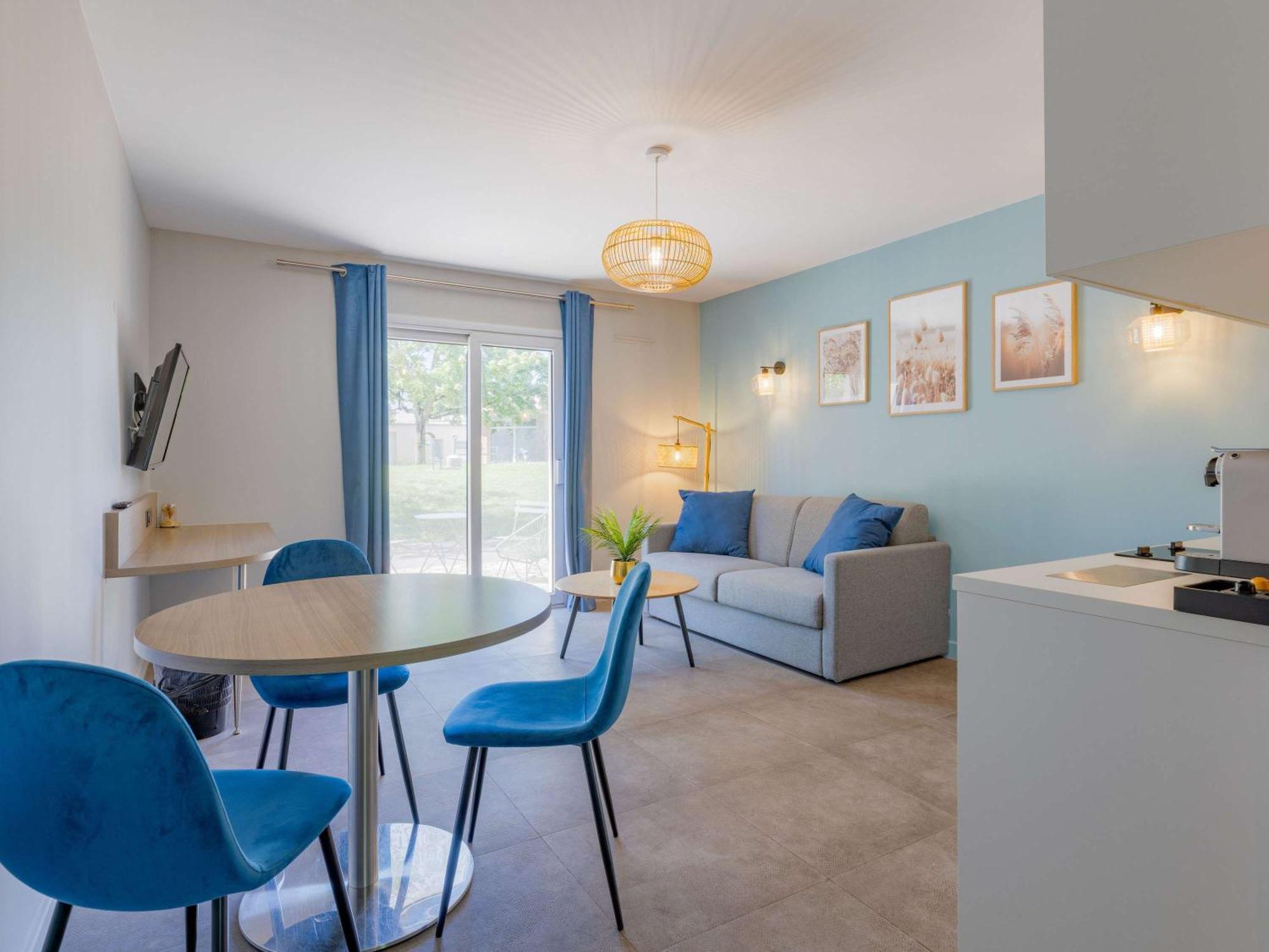 Mercure Lyon Est Villefontaine Eksteriør bilde