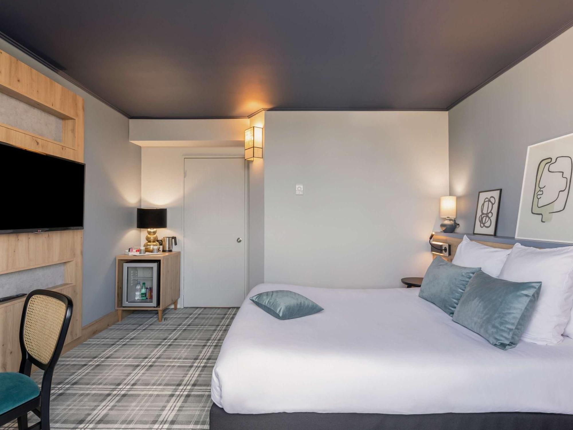 Mercure Lyon Est Villefontaine Eksteriør bilde